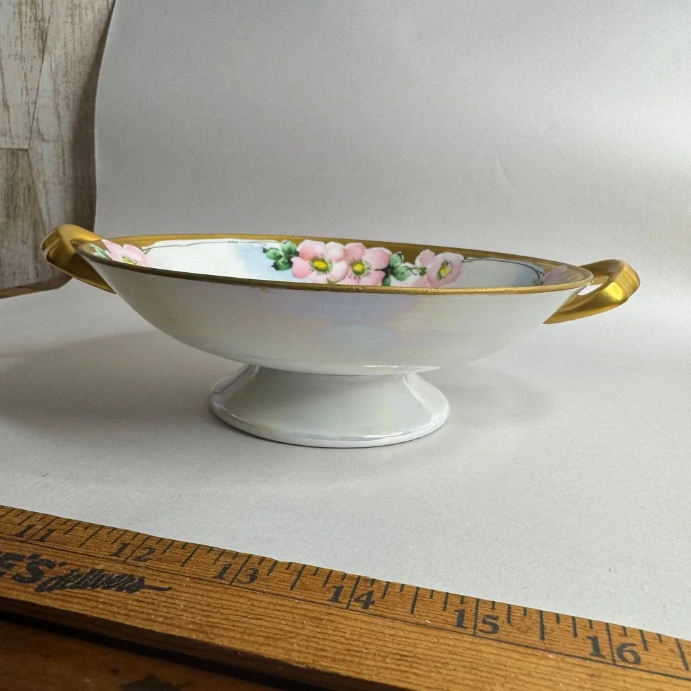 Vintage Japan Hand Painted Porcelain Footed Bowl Floral‎ Gold Trim Lusterware